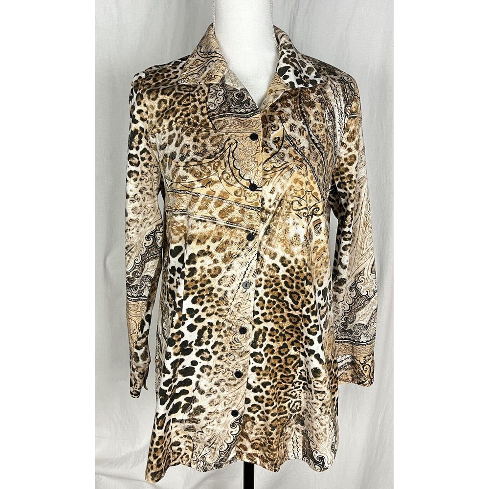 CHICO'S Shirt Size‎ 1 Womens Animal Print/ Filigree Button Up Cotton Long Sleeve